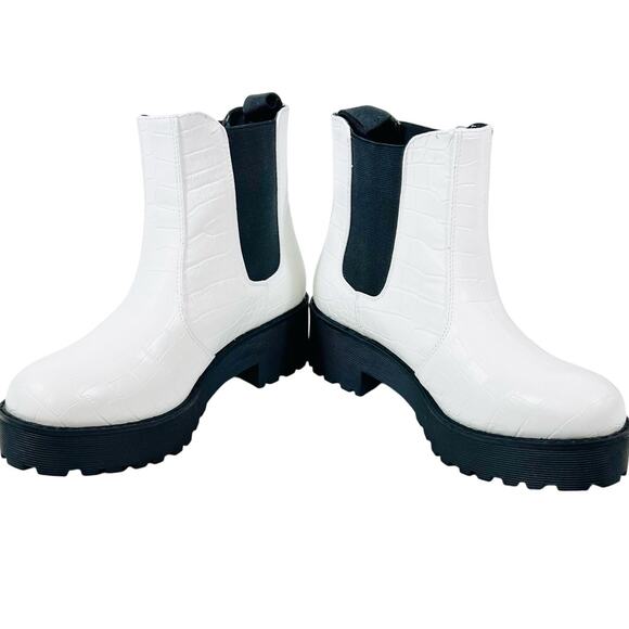 Dirty Laundry Montana Boots 6.5 White Crocodile Print Black Platform Combat Used - Picture 1 of 10